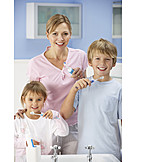   Zahnhygiene, Familienleben, Zähneputzen