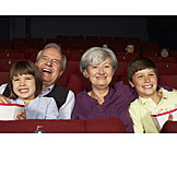   Freizeit & Entertainment, Kino, Familie