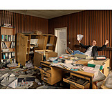   Büro & Office, Chaos, Bankrott, Insolvenz