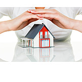   Schutz & Sicherheit, Immobilie, Versicherung, Modellhaus