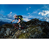   Extremsport, Alpen, Mountainbikefahrer