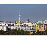   Berlin, Fernsehturm, Plattenbau