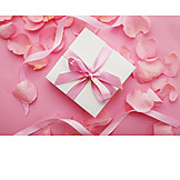   Gift, Valentine's Day, Rose