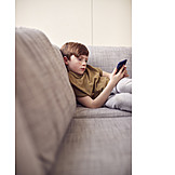   Junge, Zuhause, Gelangweilt, Allein, Online, Smartphone