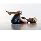   Yoga, Wirbelsäule, Rückenlage