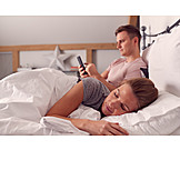   Paar, Schlafen, Bett, Sms, Smartphone