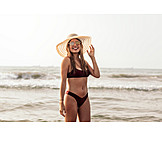   Junge Frau, Sonnenhut, Sonnenbrille, Bikini, Strandurlaub