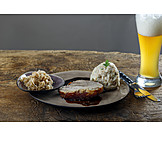   Bavarian cuisine, Dinner, Roast pork