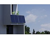   Wohnhaus, Balkon, Solarstrom, Photovoltaikanlage